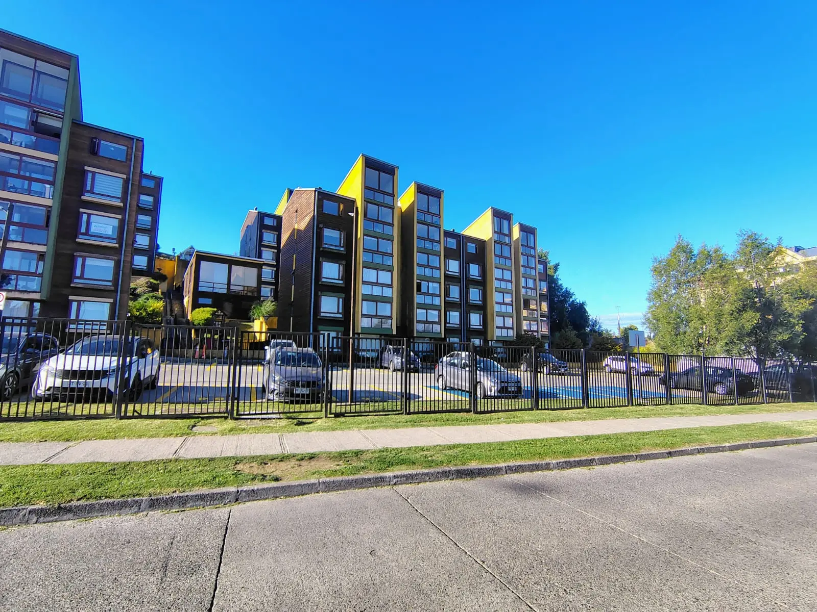 Arriendo Departamento en Los Robles - Isla Teja