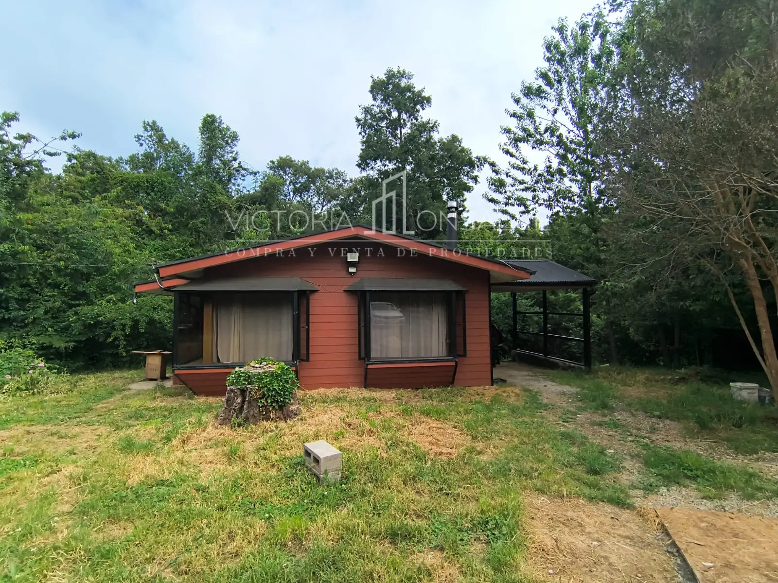 Arriendo Amplia Casa con Parcela en Sector Los Maitenes