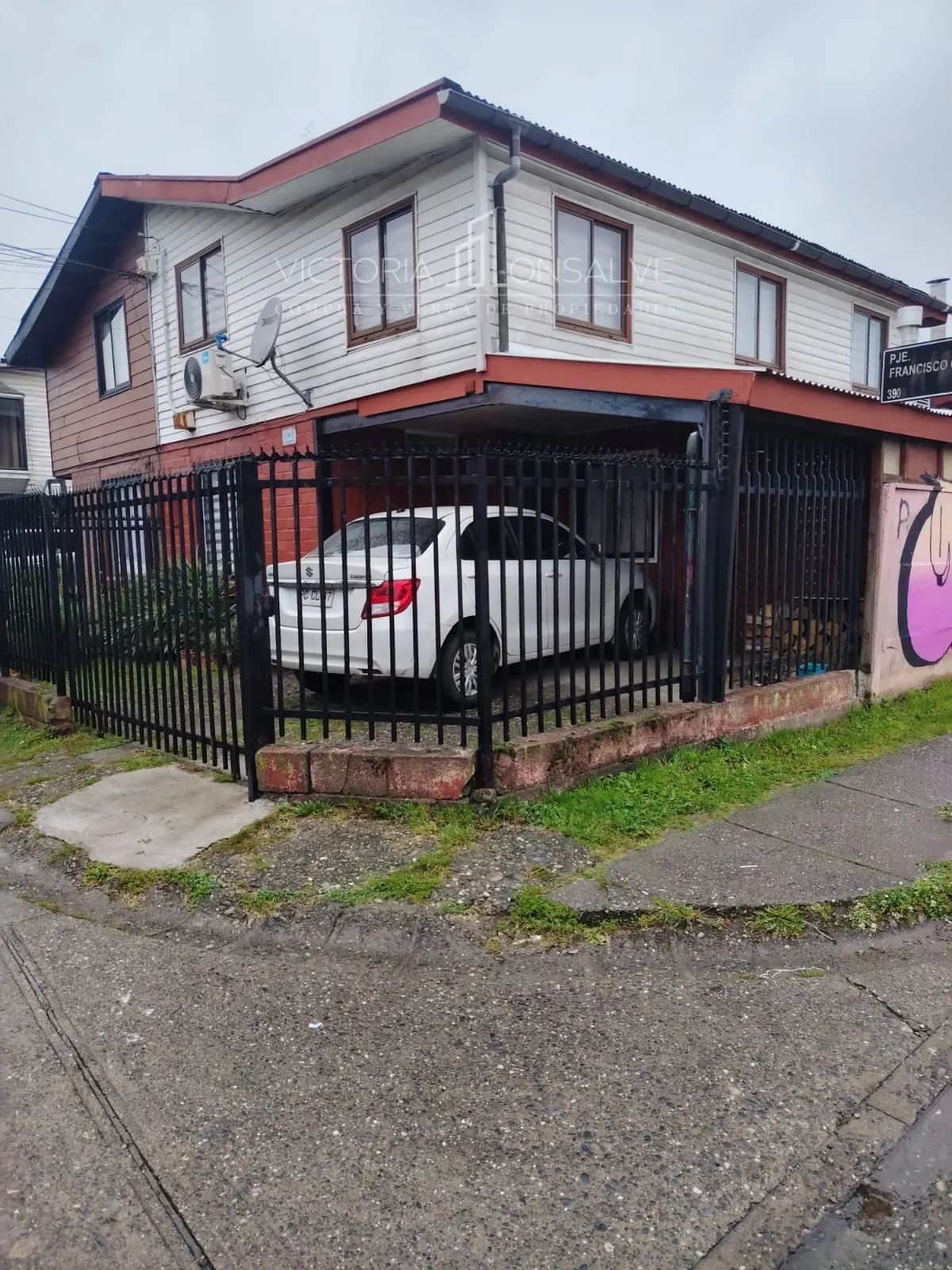 Vendo Amplia Casa en Calle Martínez de Rozas